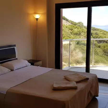 Whispering Sands Self Catering * Kusadasi
