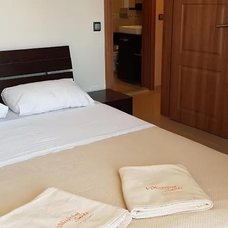 Whispering Sands Self Catering